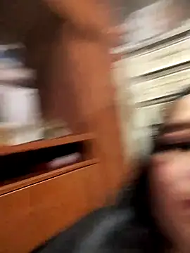 sara pineros online show from 10.27.25