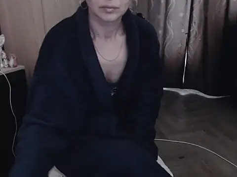 Snapshot of HornyClitX chatting on 02.28.26 HornyClitX online show from 02.28.26