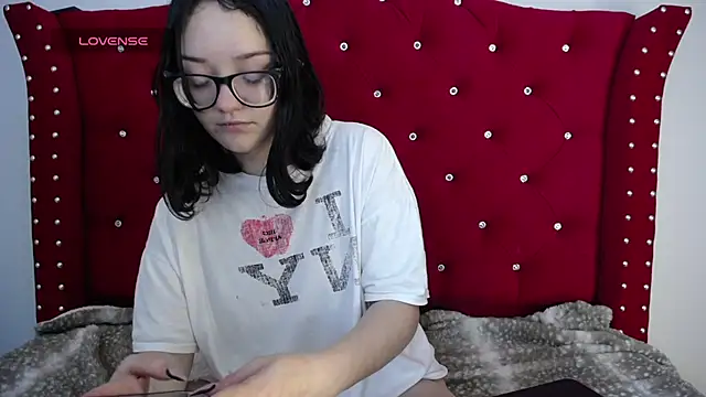 charlotte1-ls online show from 12.17.24