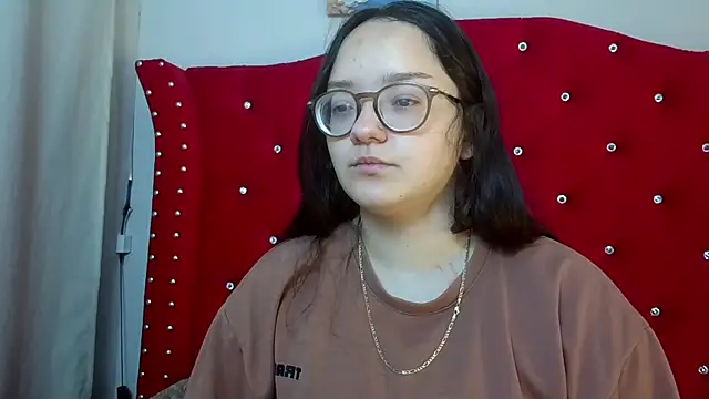 charlotte1-ls online show from 10.21.25