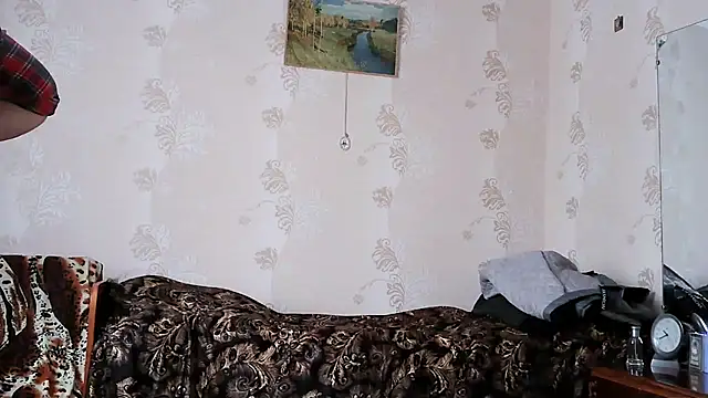 Snapshot of Ettie_Tonia chatting on 11.01.25 Ettie Tonia online show from 11.01.25