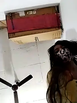 Cute-Ridhima online show from 12.30.24