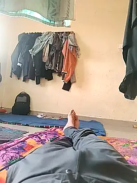 Snapshot of 1010SumiT chatting on 01.25.25 1010SumiT online show from 01.25.25