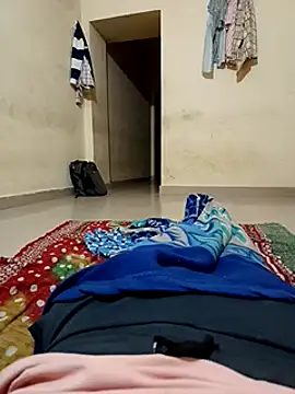 Snapshot of 1010SumiT chatting on 01.28.25 1010SumiT online show from 01.28.25