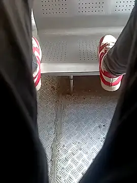 Snapshot of 1010SumiT chatting on 02.10.25 1010SumiT online show from 02.10.25