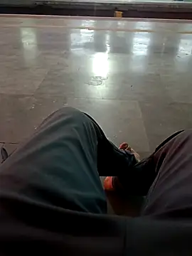 Snapshot of 1010SumiT chatting on 03.01.25 1010SumiT online show from 03.01.25