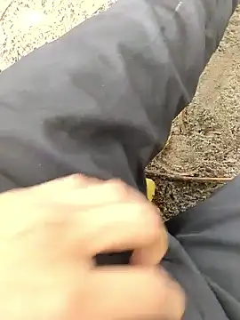 Snapshot of 1010SumiT chatting on 11.01.25 1010SumiT online show from 11.01.25