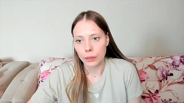 Snapshot of Sweetmojito chatting on 12.14.24 Sweetmojito online show from 12.14.24