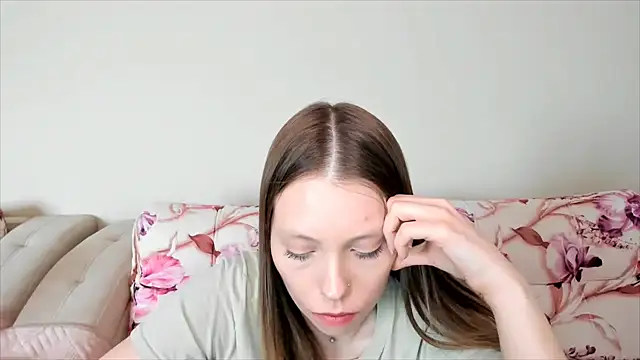 Snapshot of Sweetmojito chatting on 12.14.24 Sweetmojito online show from 12.14.24