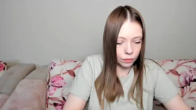 Snapshot of Sweetmojito chatting on 12.26.24 Sweetmojito online show from 12.26.24