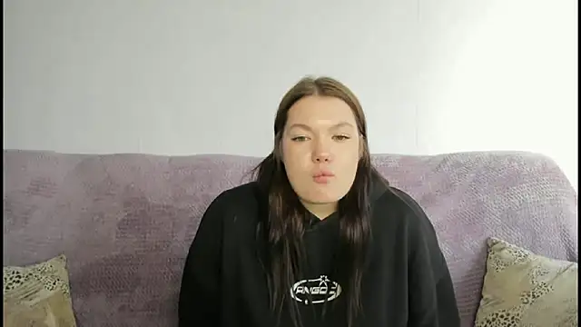 Snapshot of Sweetmojito chatting on 10.13.25 Sweetmojito online show from 10.13.25