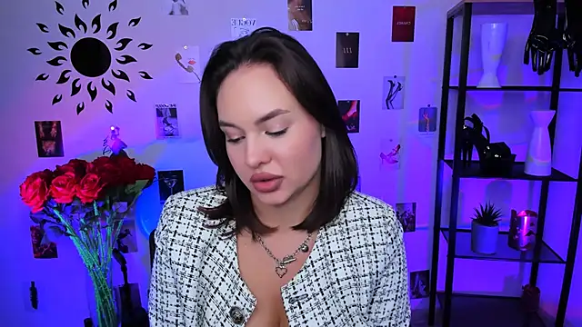 JaneWyatt online show from 03.06.25