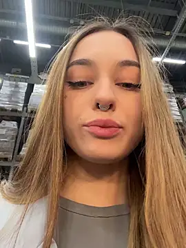 Cherry    Pie online show from 02.19.25