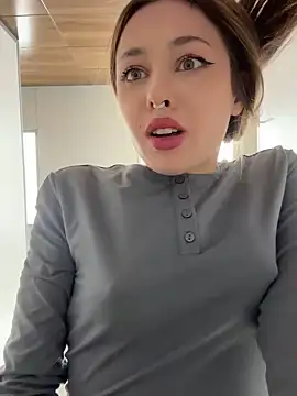 Cherry    Pie online show from 02.21.25