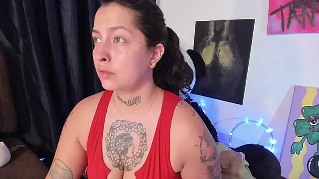 Snapshot of badsombra chatting on 11.26.25 badsombra online show from 11.26.25