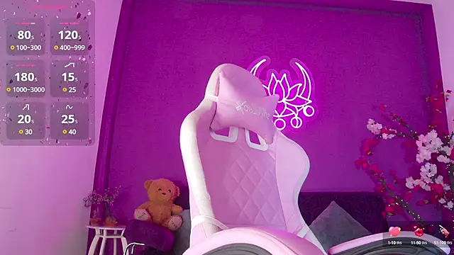 Snapshot of zaid_lion chatting on 02.13.25 zaid lion online show from 02.13.25