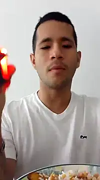 Snapshot of zaid_lion chatting on 02.27.25 zaid lion online show from 02.27.25