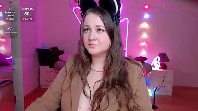 LizzyShine online show from 01.13.25