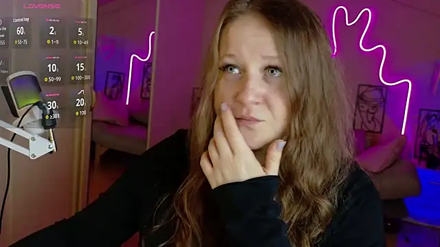 LizzyShine online show from 10.07.25