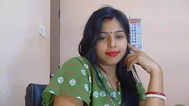 Snapshot of Sweet-Rani chatting on 11.12.25 Sweet-Rani online show from 11.12.25