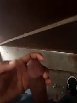 Snapshot of playboy69sexking chatting on 10.10.25 playboy69sexking online show from 10.10.25