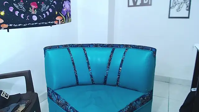 logannth online show from 04.10.26