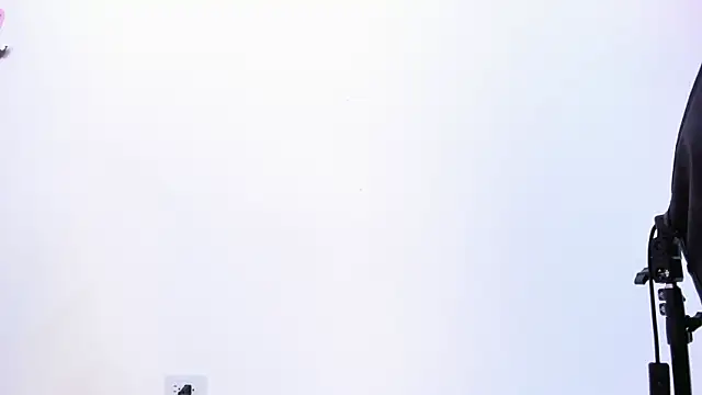 Brittany cute18 online show from 10.24.25