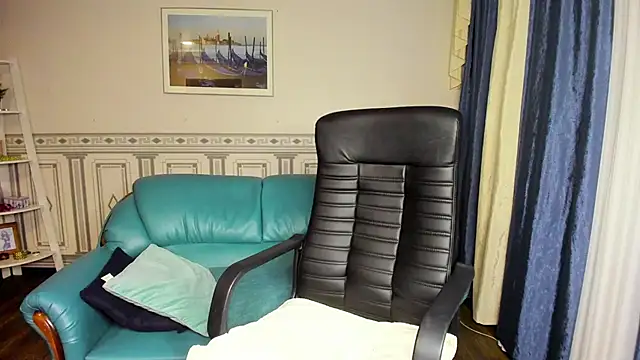 Helen Elliot online show from 02.28.25