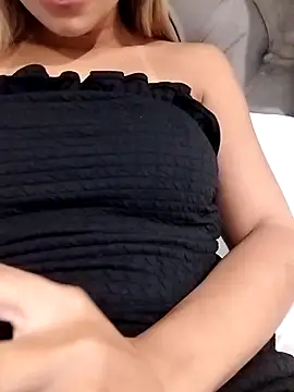 Snapshot of fofinhaa12 chatting on 10.02.25 fofinhaa12 online show from 10.02.25