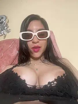 Sweett Sarita online show from 02.14.25