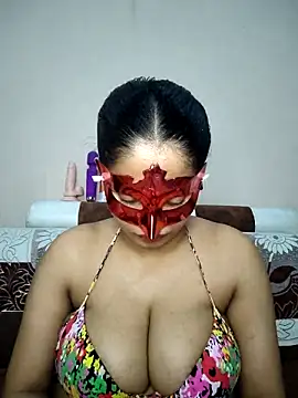 bigtitsqueen online show from 02.07.26