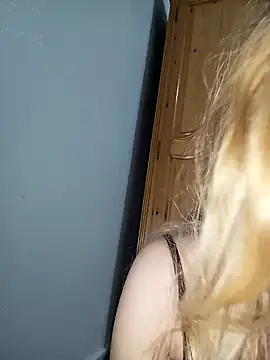 barbieelove online show from 12.28.24