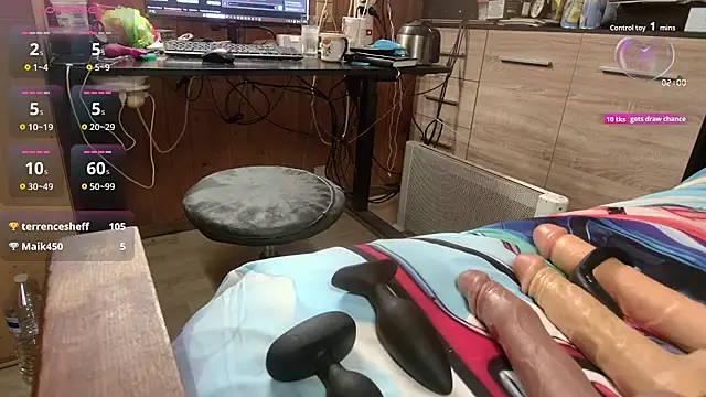 misteryman1956 online show from 10.20.25