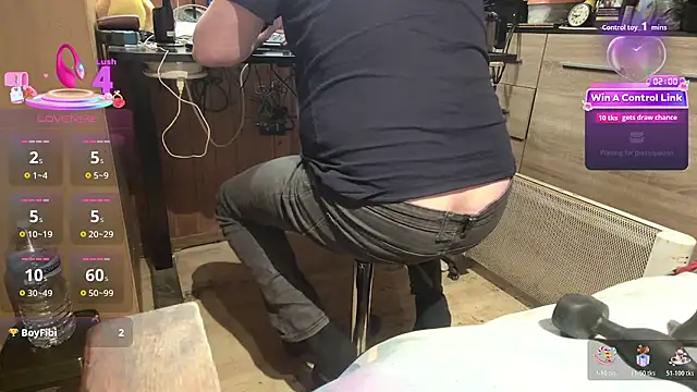 misteryman1956 online show from 04.08.26