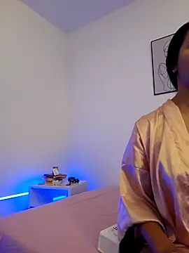 VictoriaEvaans  online show from 11.12.25