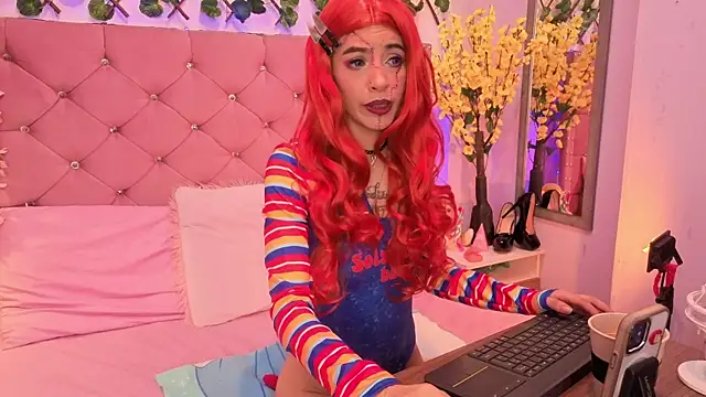 Snapshot of lauren_evans96 chatting on 07.23.26 lauren evans96 online show from 07.23.26