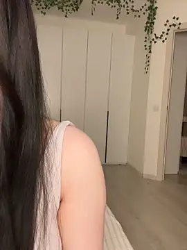 Snapshot of _SweetCandyy chatting on 09.28.25 SweetCandyy online show from 09.28.25