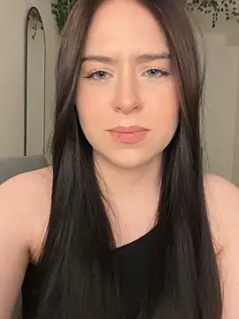 Snapshot of _SweetCandyy chatting on 10.08.25 SweetCandyy online show from 10.08.25