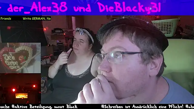 Snapshot of der_alex38 chatting on 03.22.25 der alex38 online show from 03.22.25