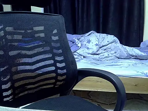 Snapshot of Horny-slut_ chatting on 02.08.26 Horny-slut online show from 02.08.26