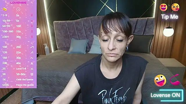 Snapshot of NatashaMason_ chatting on 05.05.26 NatashaMason online show from 05.05.26