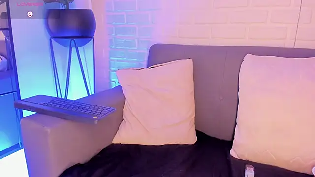 karina gomez 18 online show from 01.16.25