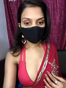 Snapshot of Sexy-ashi chatting on 12.05.24 Sexy-ashi online show from 12.05.24