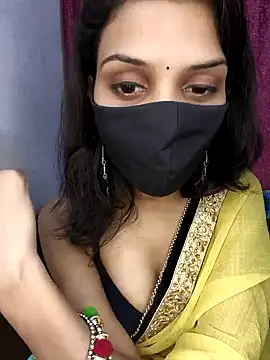Snapshot of Sexy-ashi chatting on 12.17.24 Sexy-ashi online show from 12.17.24