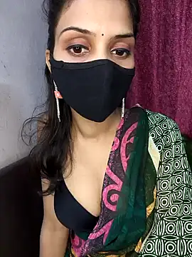 Snapshot of Sexy-ashi chatting on 12.19.24 Sexy-ashi online show from 12.19.24