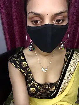 Snapshot of Sexy-ashi chatting on 01.18.25 Sexy-ashi online show from 01.18.25