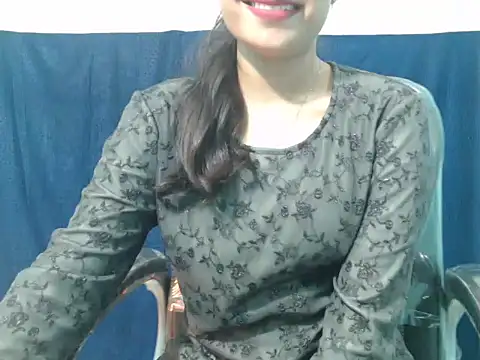 Yashi online show from 01.16.25