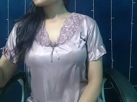 Yashi online show from 11.14.25