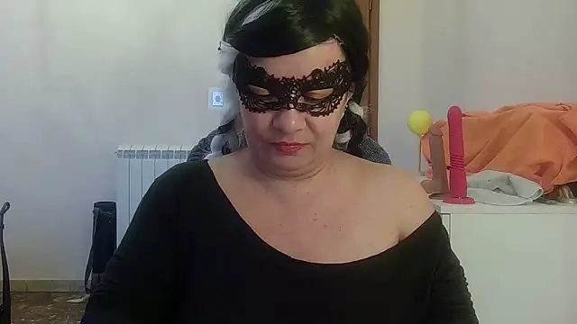 Ninalapiccolina online show from 12.01.25