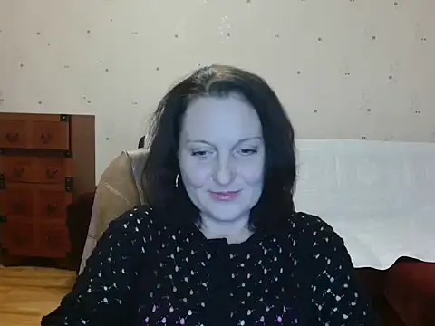 Alice3694 online show from 12.16.24